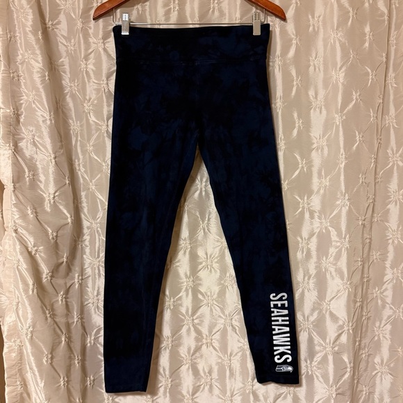 Seattle Seahawks Black Navy Tie Dye Leggings NFL - Picture 1 of 9
